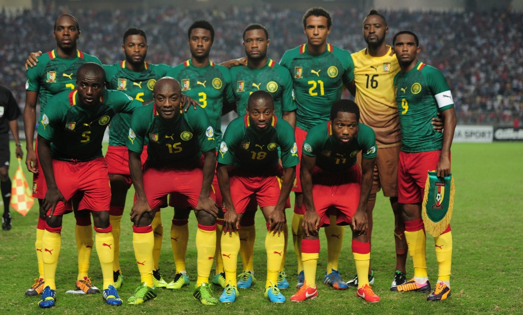 Kamerunin joukkue viimeisessä MM-karsinnassa Tunisiaa vastaan (Getty Images)