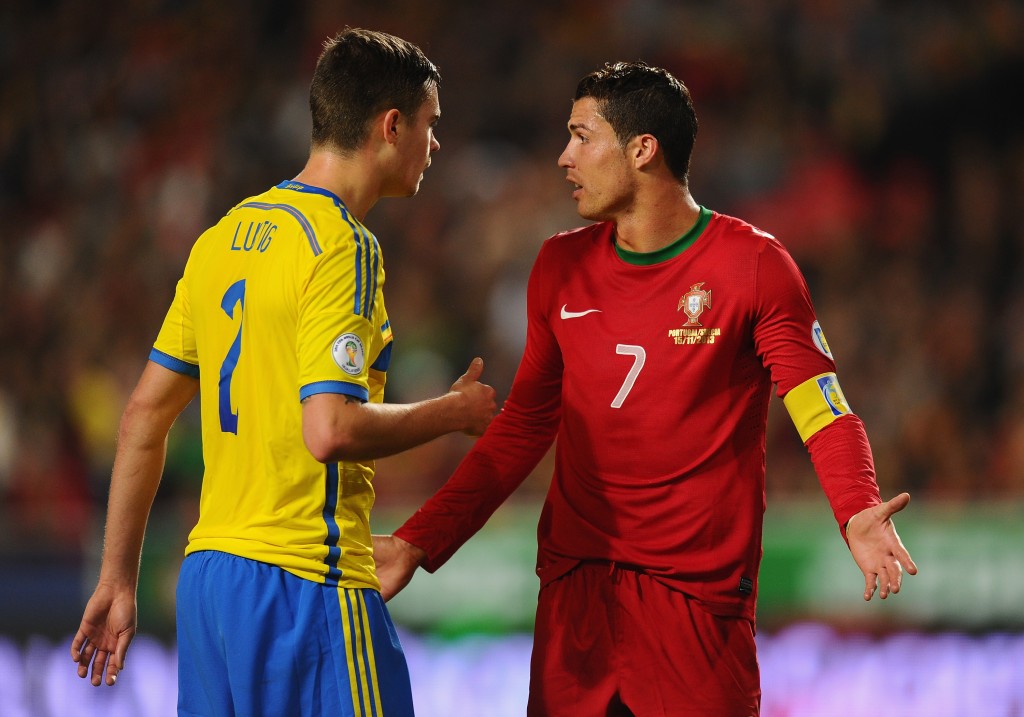 Portugal v Sweden - FIFA 2014 World Cup Qualifier: Play-off First Leg