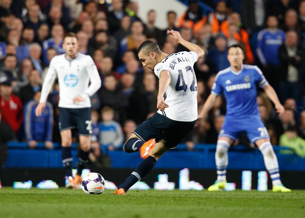 Tottenhamin Nabil Bentaleb vastaa Tottenhamin keskikentän pelinteosta. Kuva: All Over Press