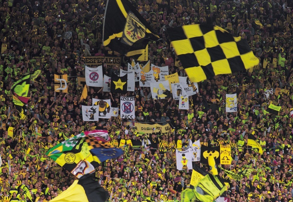 Dortmund nauttii kotistadionillaan fanaattisten kannattajiensa tuesta. KUVA: Getty Images