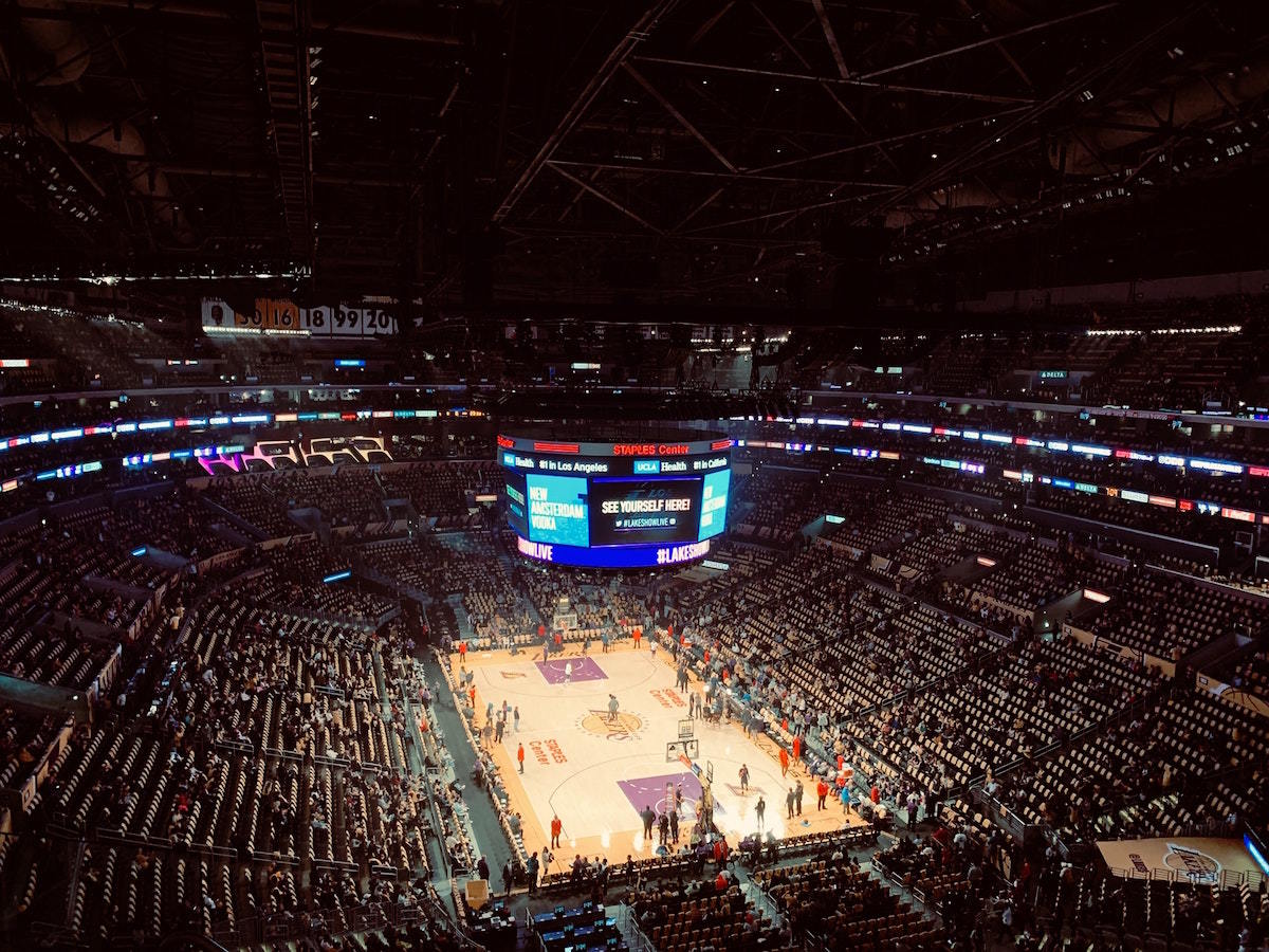 stadioni-unsplash